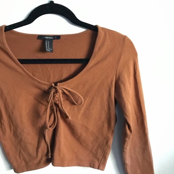 🌿FOREVER 21 BOHO crop top✨ - Picture 3 of 4